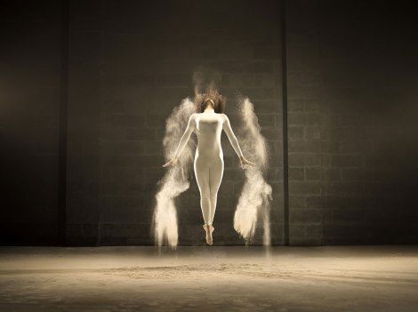 dance-performance-powdered-milk-campaign-jeffrey-vanhoutte-3
