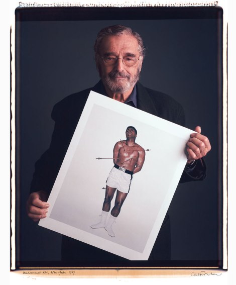 famous-photographer-portraits-behind-photographs-tim-mantoani-1